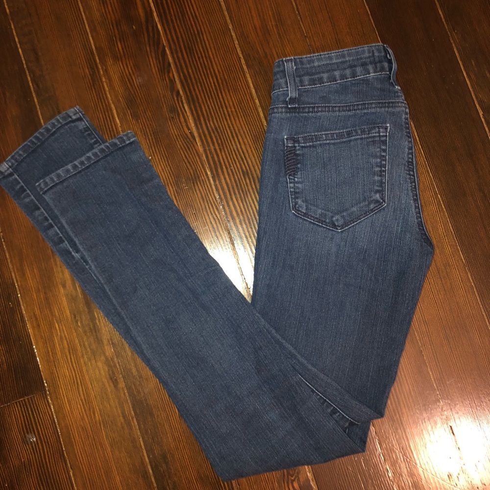 Paige Peg Skinny in Feliz